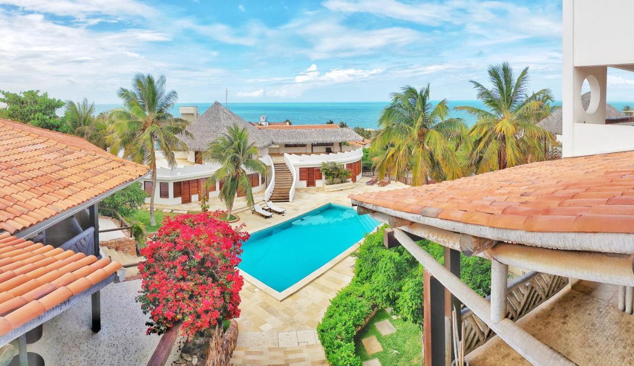Hotel & Pousada Tatajuba Canoa Quebrada Esterno foto